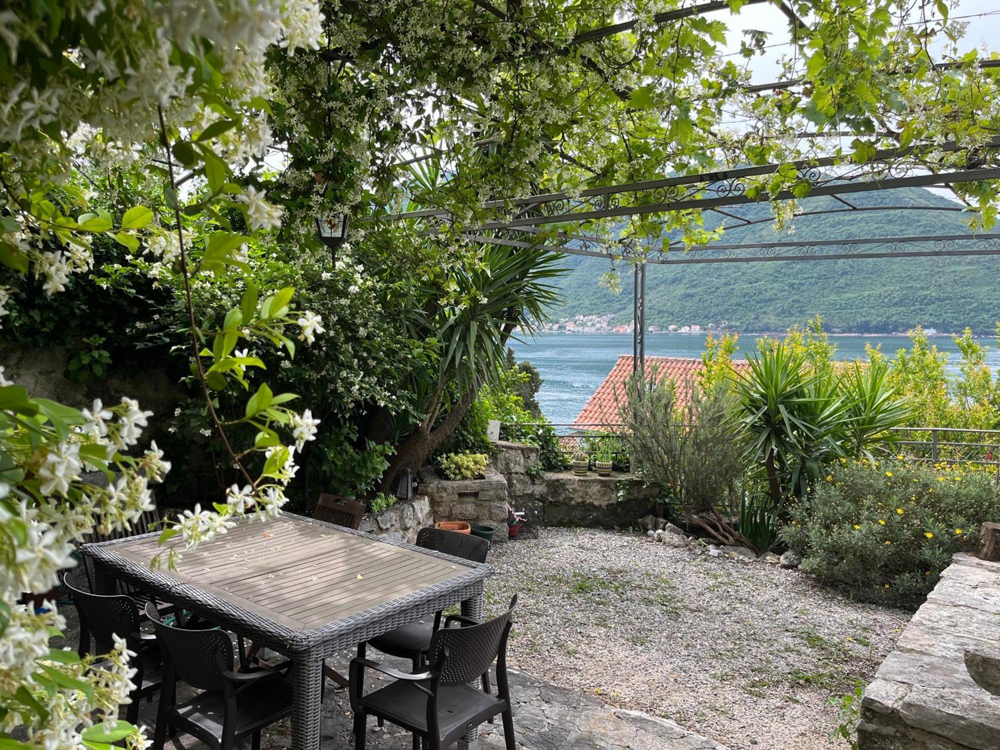 Apartmán Be Happy In Perast Exteriér fotografie
